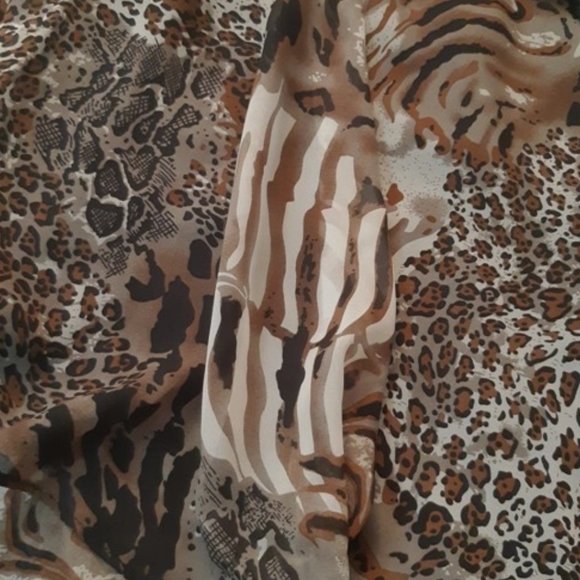 Silky Soft Chiffon Tunic Top Round Neck Brown Black Animal Print Sleeveless, M - Picture 4 of 11